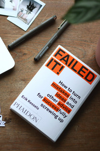 Buch mit dem Titel "Failed it"