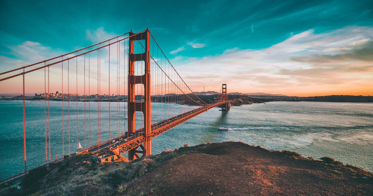 Bild der Golden Gate Bridge symbolisch für das Silicon Valley und dessen Innovation Kraft