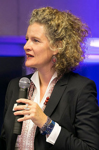 Barbara Stöttinger, Dekanin der WU Executive Academy