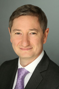 Yuri Ostrovskiy im WU Executive Academy Podcast