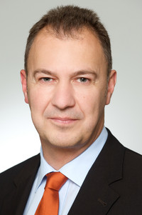 Günter Stahl portrait