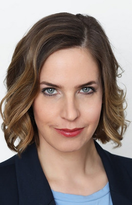 Veronika Czipin Deak, MBA Portrait