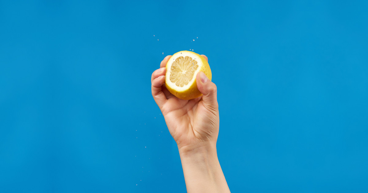 Druck funktioniert gut beim Auspressen von Zitronen, weniger bei der Leistung von Mitarbeitenden. Foto © shutterstock – NDanko