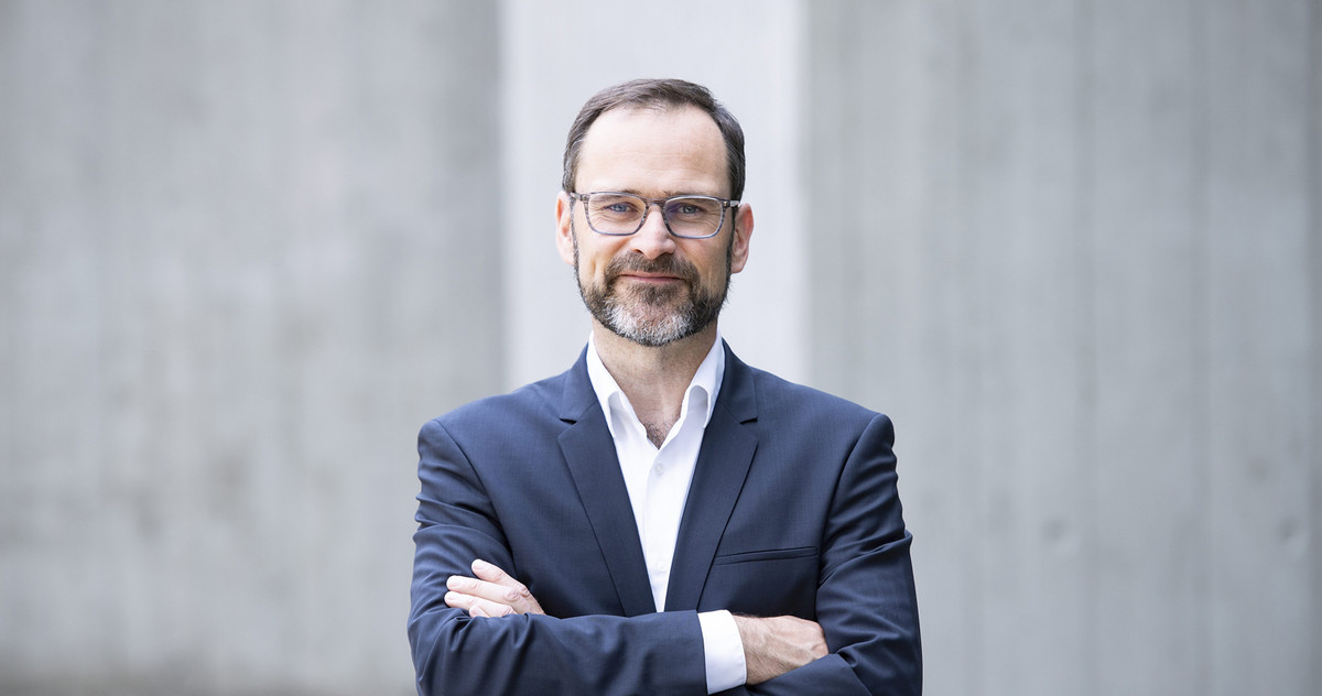 Rudolf Dömötör ist Direktor des WU Entrepreneurship Centers. Die Services stehen auch WU Executive Academy Studierenden zur Verfügung. Bild: KD Busch