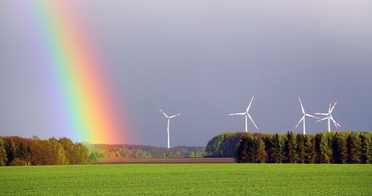 filler-news-wind-turbines-CC.by-SA-2.0.-by-H.P.Brinkmann.jpg