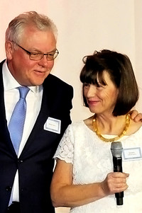 Werner Horn und Marietta Ulrich-Horn with a microphone
